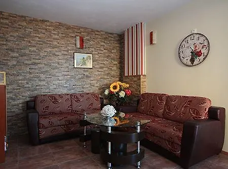 Complex Koral Къща за гости