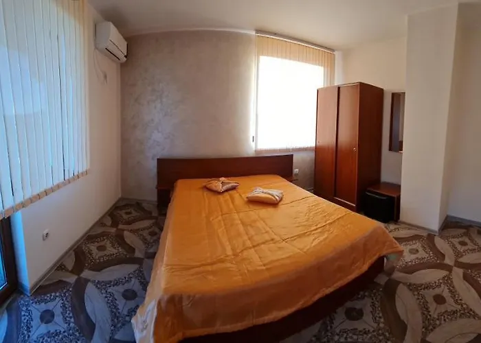 Complex Koral Pensión Sinemoretz