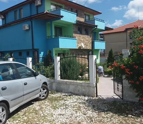 Complex Koral Pensión Sinemoretz